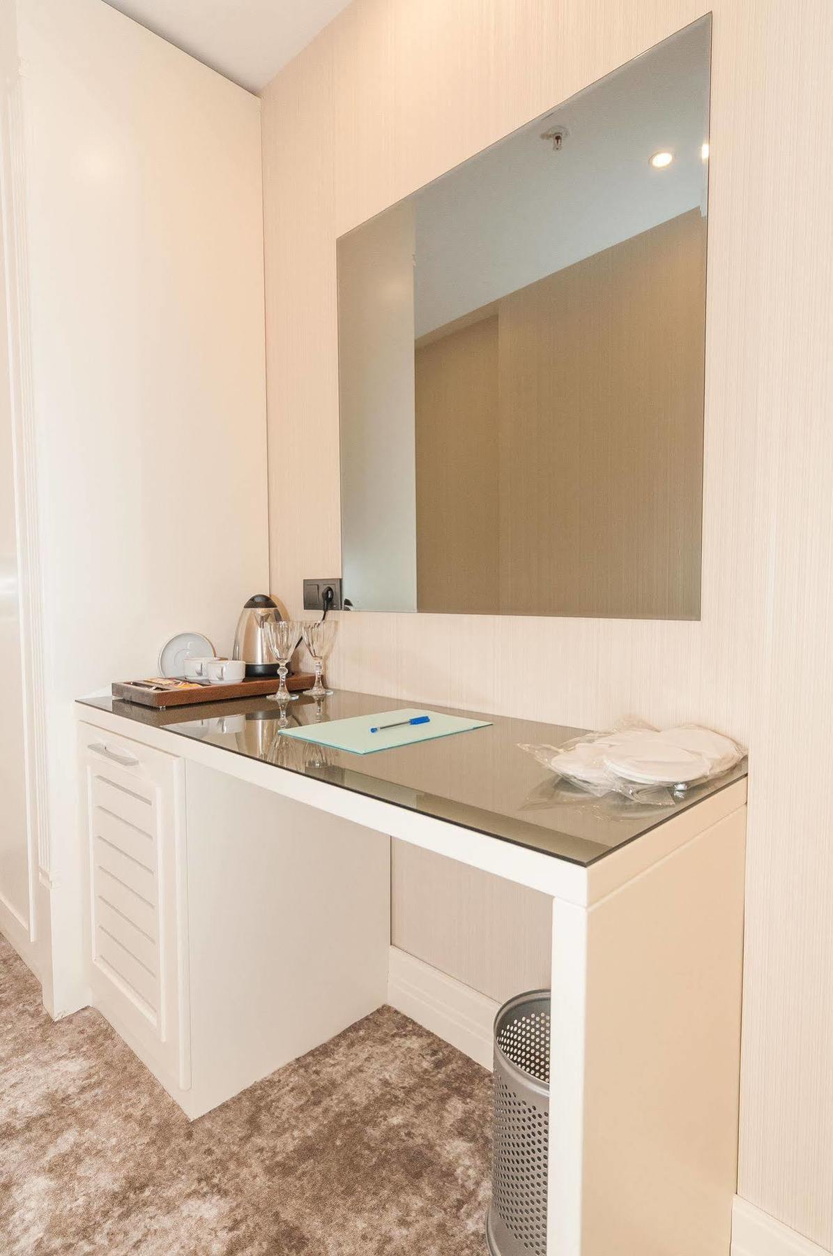 Park Grazza Hotel Истанбул Екстериор снимка